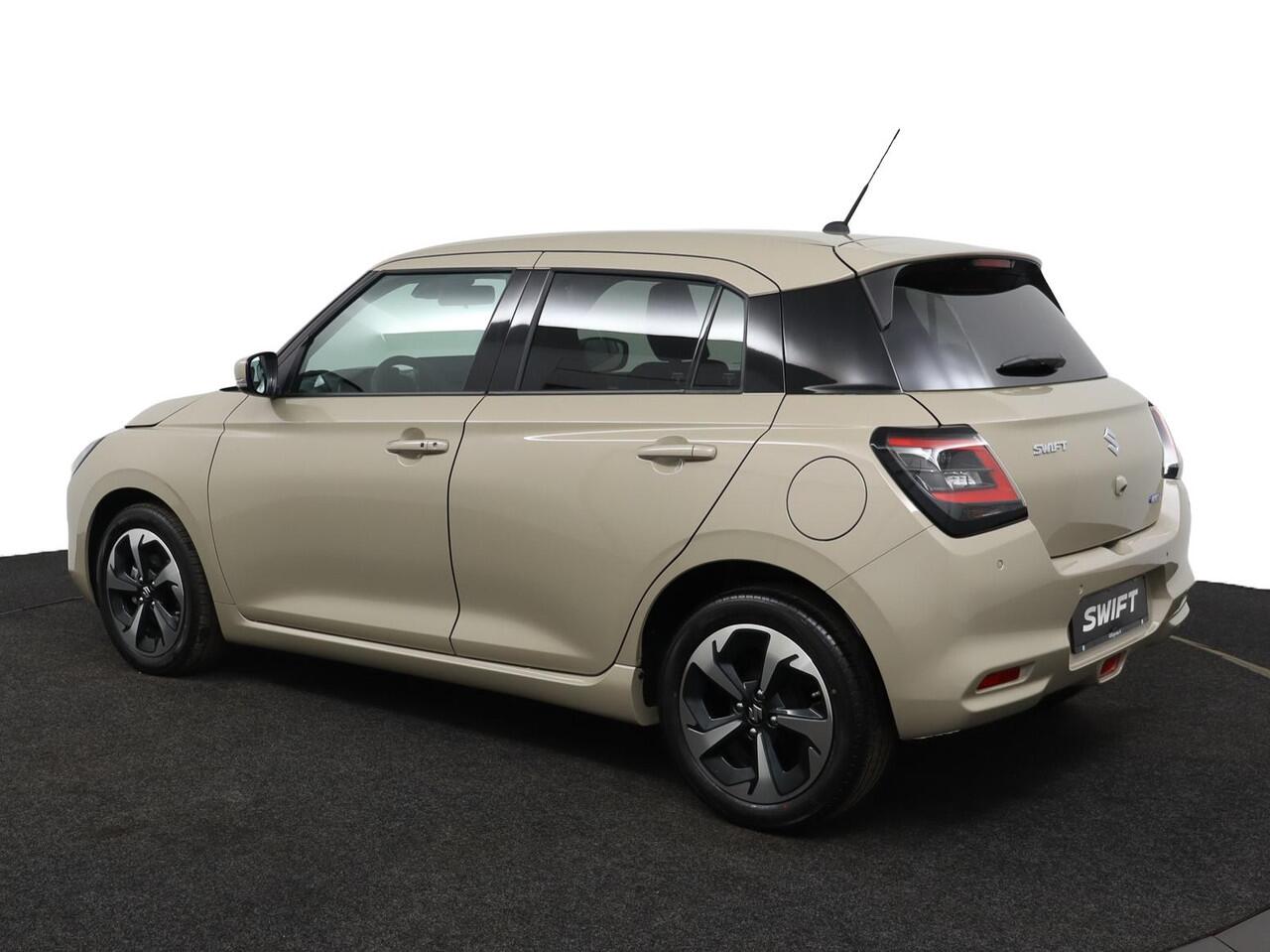 Suzuki SWIFT 1.2 Style Smart Hybrid | Automaat | Climate control | Cruise control adaptive | Navigatie | Apple carplay, Android auto | Keyless | Lichtmetalen velgen |