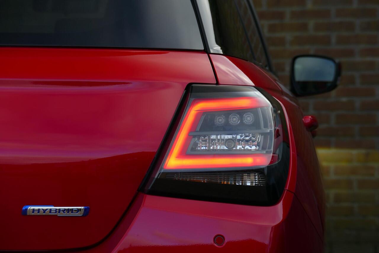 Suzuki SWIFT 1.2 Style Smart Hybrid | DEMO | RIJKLAARPRIJS |