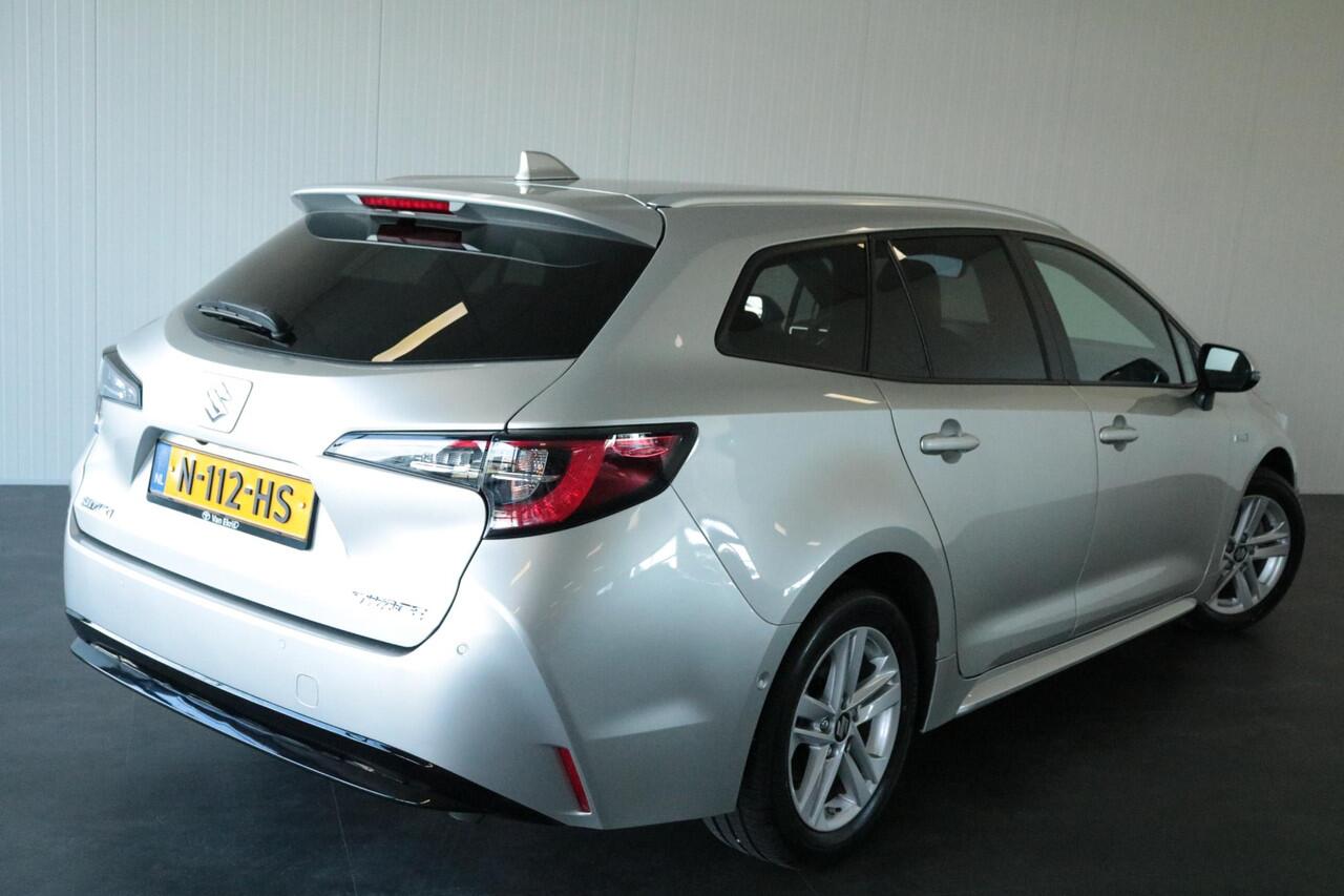 Suzuki Swace 1.8 Hybrid Style, Parkeersensoren , Stoel- en stuurverwarming