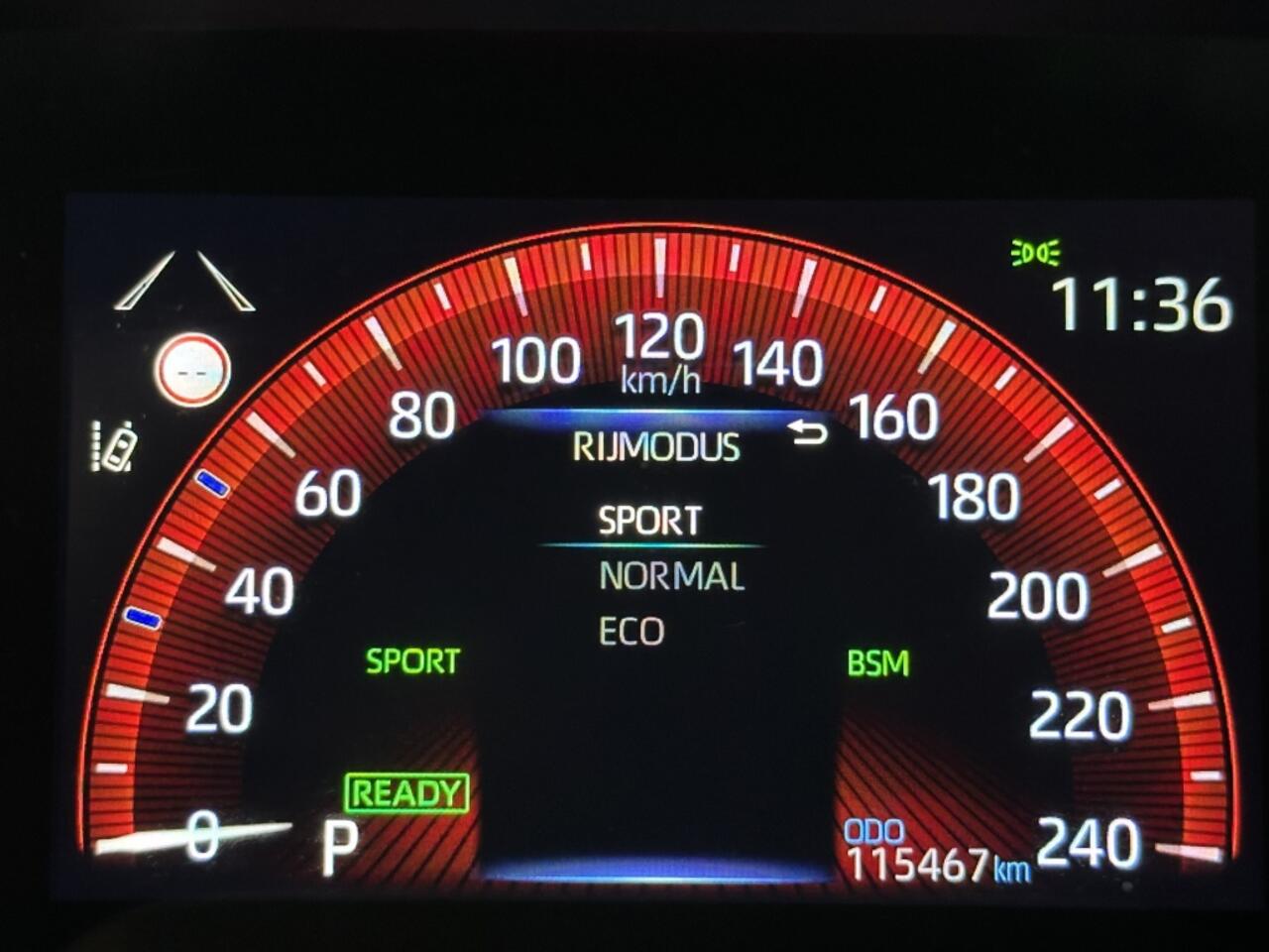 Suzuki Swace 1.8 Hybrid Style[ 18''inch velgen I eerste eigenaar I dealer ond