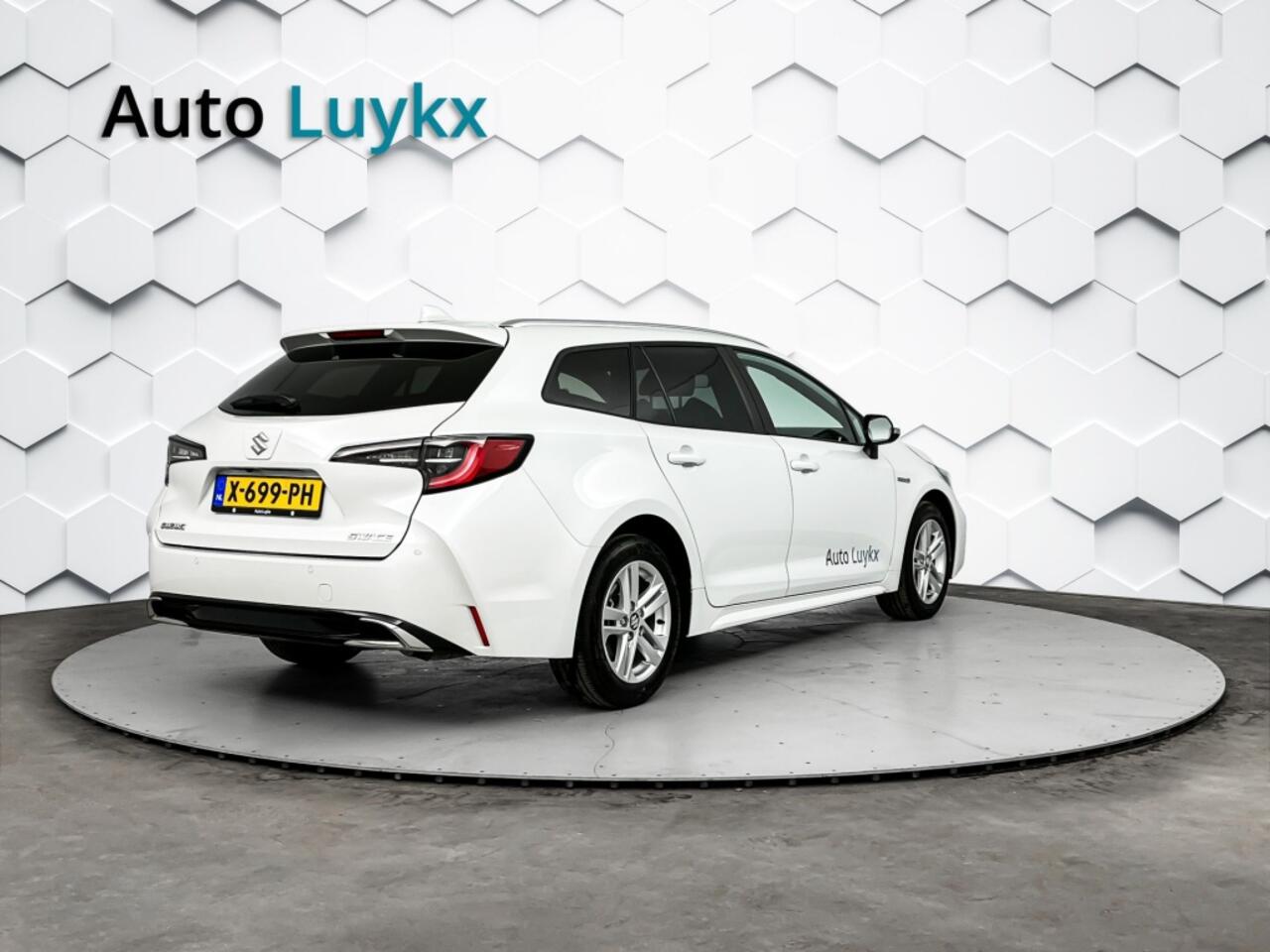 Suzuki Swace 1.8 Hybrid Style | 6 jaar Fabrieksgarantie | DEMO