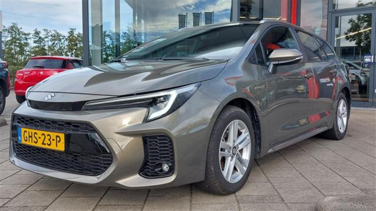 Suzuki Swace 1.8 Hybrid Style Automaat