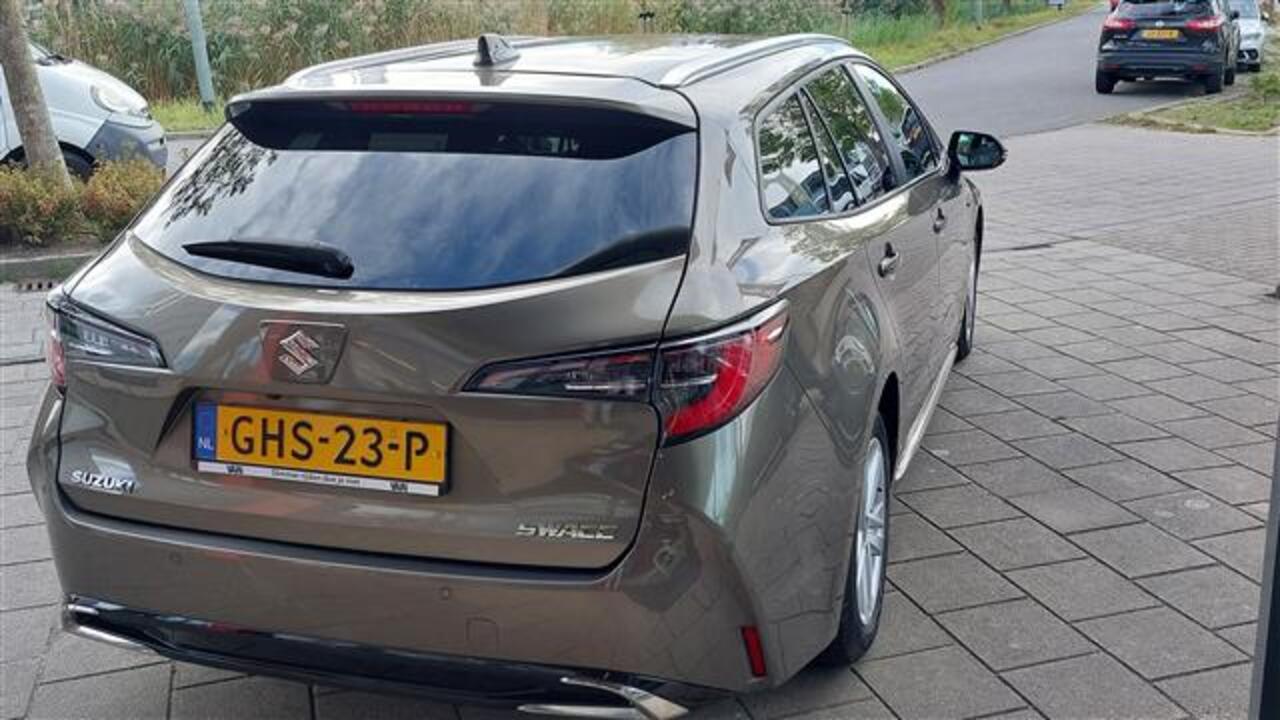 Suzuki Swace 1.8 Hybrid Style Automaat