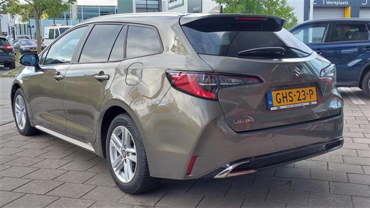 Suzuki Swace 1.8 Hybrid Style Automaat