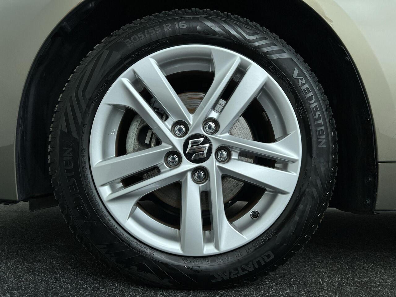 Suzuki Swace 1.8 Hybrid Style | Rijklaar | Navigatie | Adaptieve Cruise Control | Achteruitrij Camera |