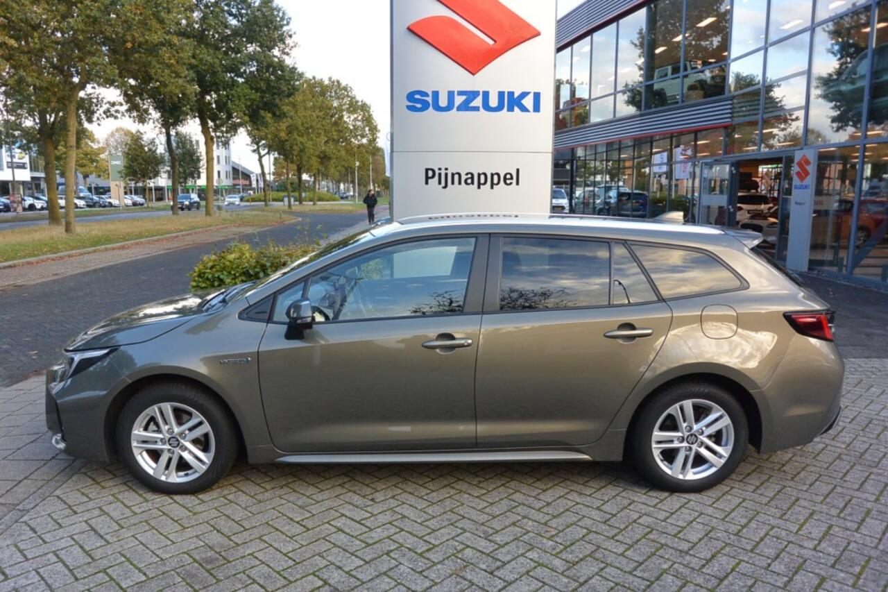 Suzuki Swace 1.8 Hybrid Style AUTOMAAT