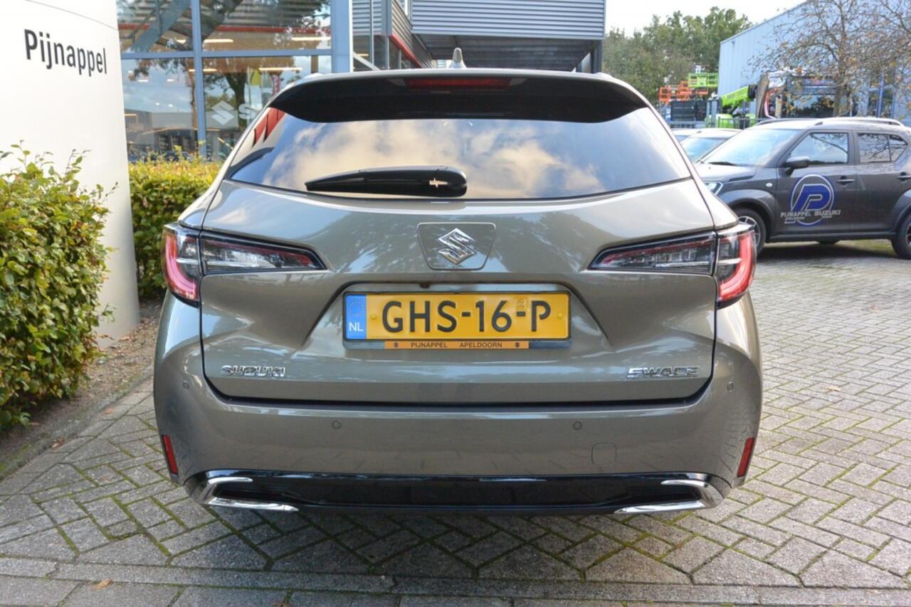 Suzuki Swace 1.8 Hybrid Style AUTOMAAT