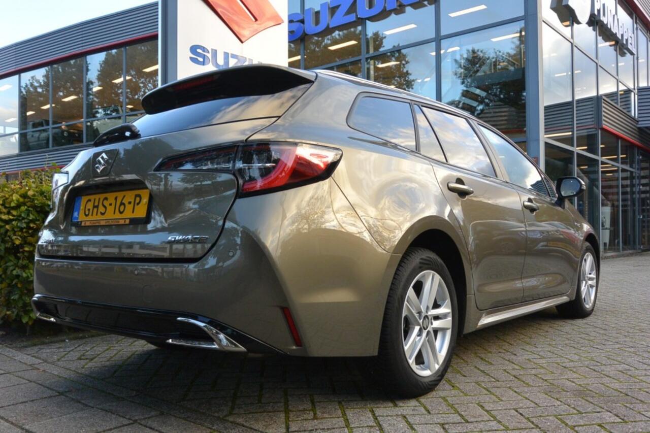 Suzuki Swace 1.8 Hybrid Style AUTOMAAT