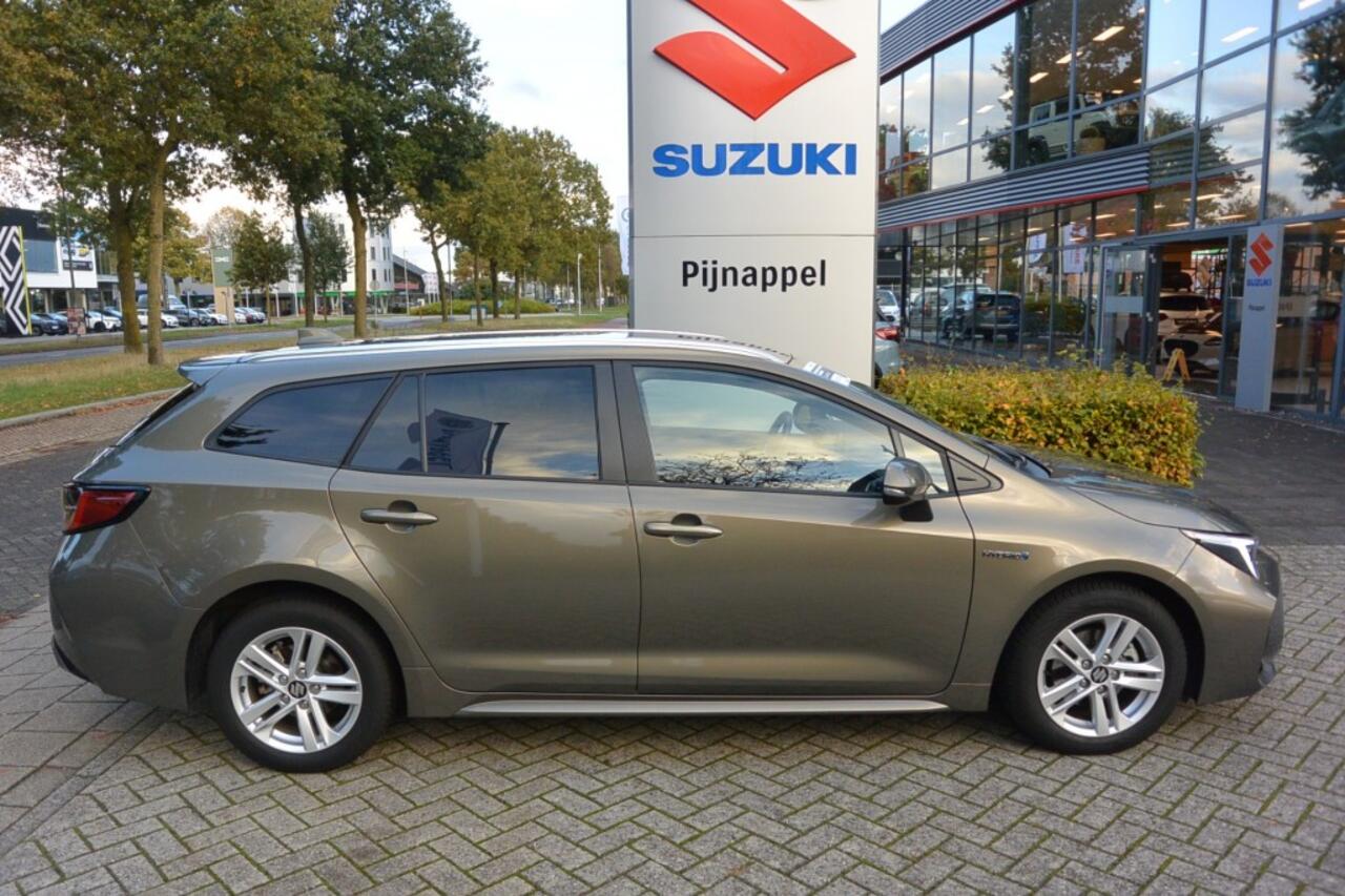 Suzuki Swace 1.8 Hybrid Style AUTOMAAT