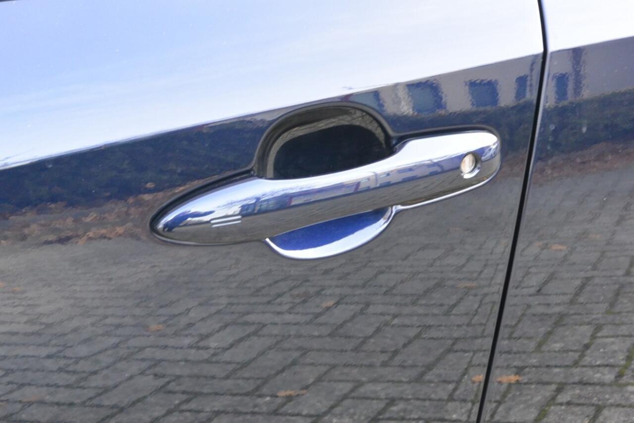 Suzuki Swace 1.8 Hybrid Style AUTOMAAT