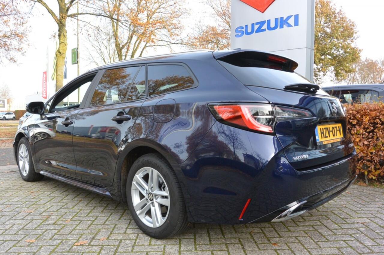 Suzuki Swace 1.8 Hybrid Style AUTOMAAT