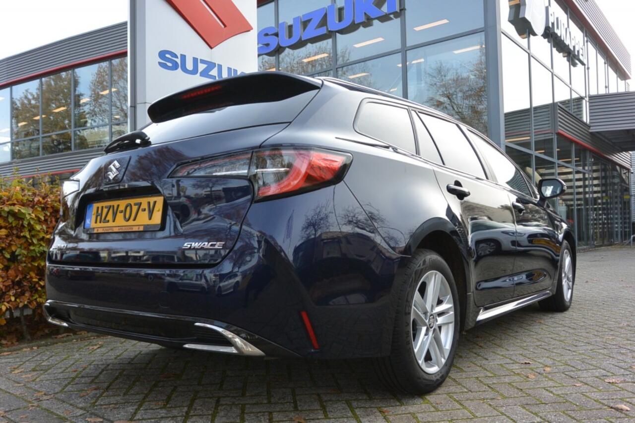 Suzuki Swace 1.8 Hybrid Style AUTOMAAT
