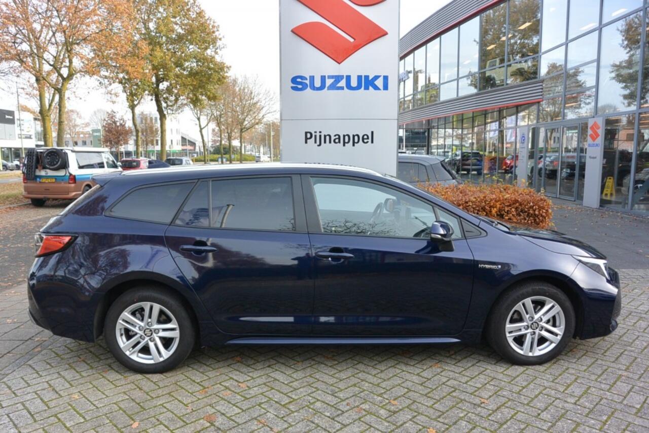Suzuki Swace 1.8 Hybrid Style AUTOMAAT