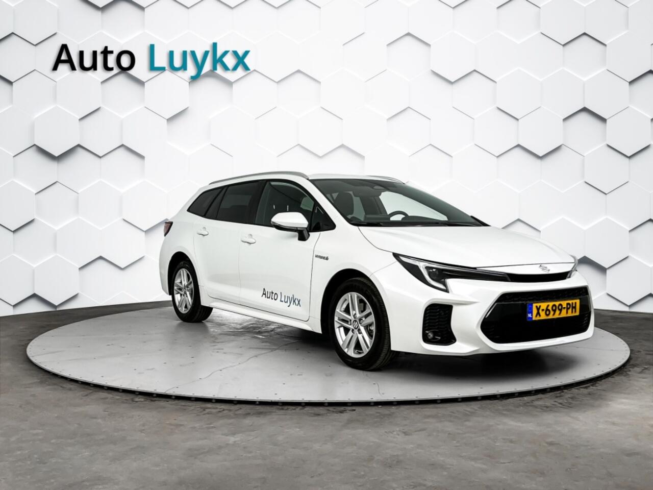 Suzuki Swace 1.8 Hybrid Style | 6 jaar Fabrieksgarantie | DEMO