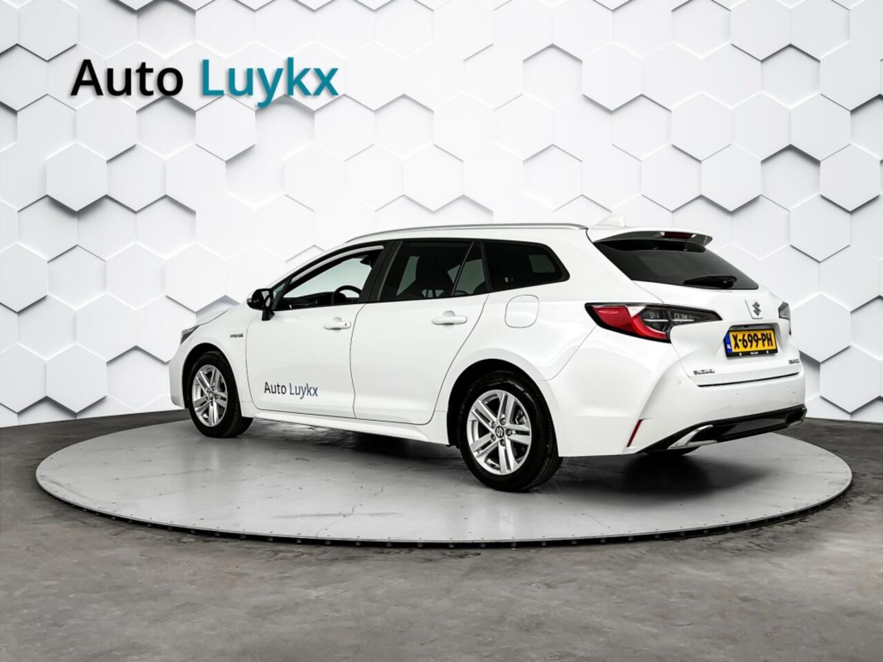 Suzuki Swace 1.8 Hybrid Style | 6 jaar Fabrieksgarantie | DEMO