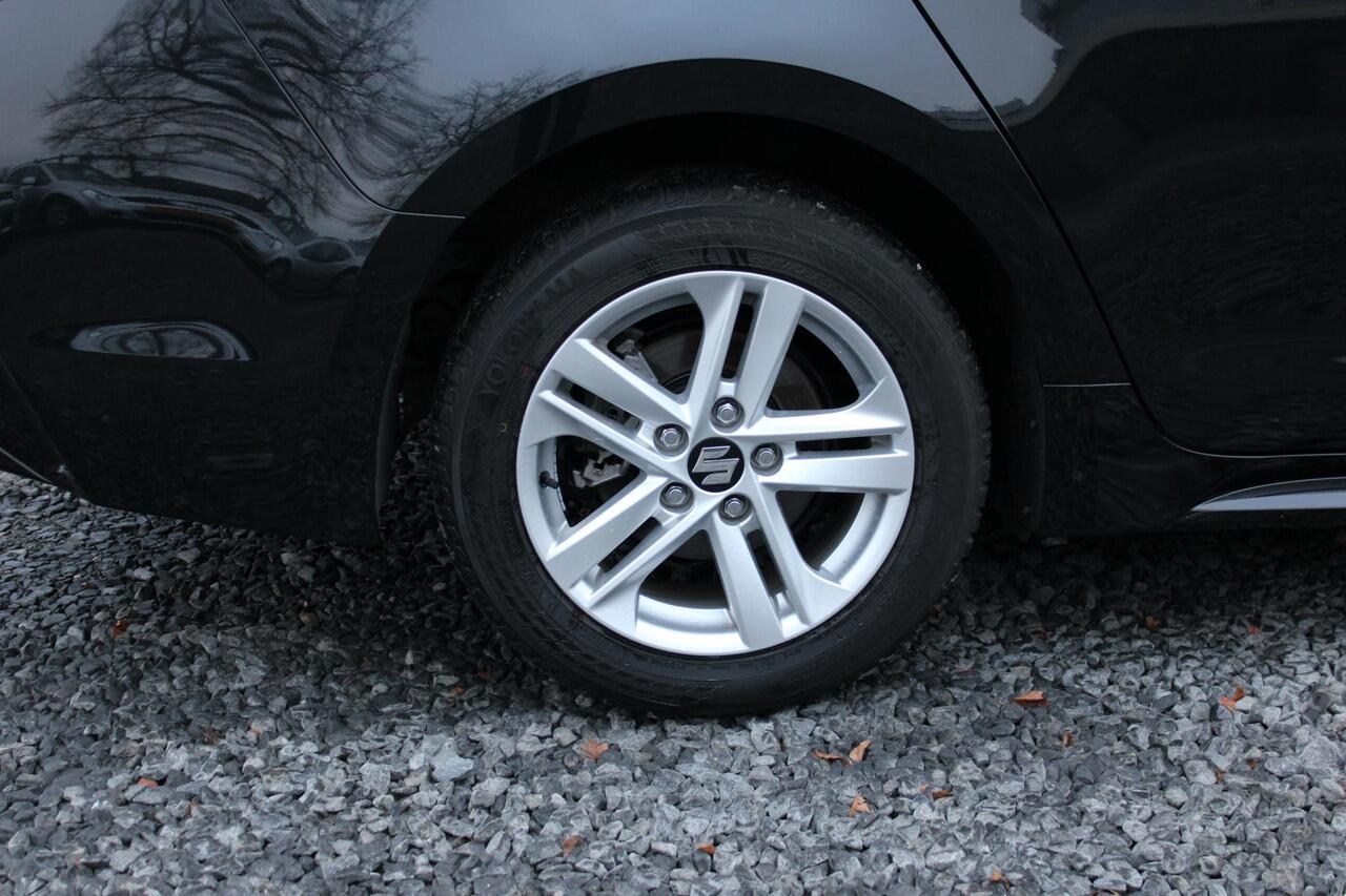 Suzuki Swace 1.8 Hybrid Style ORG NL, NWE MODEL, Dealer onderhouden, Navigatie, zelfde als TOYOTA COROLLA