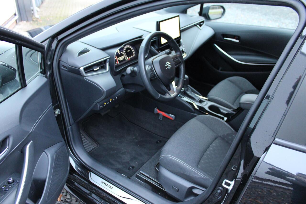 Suzuki Swace 1.8 Hybrid Style ORG NL, NWE MODEL, Dealer onderhouden, Navigatie, zelfde als TOYOTA COROLLA