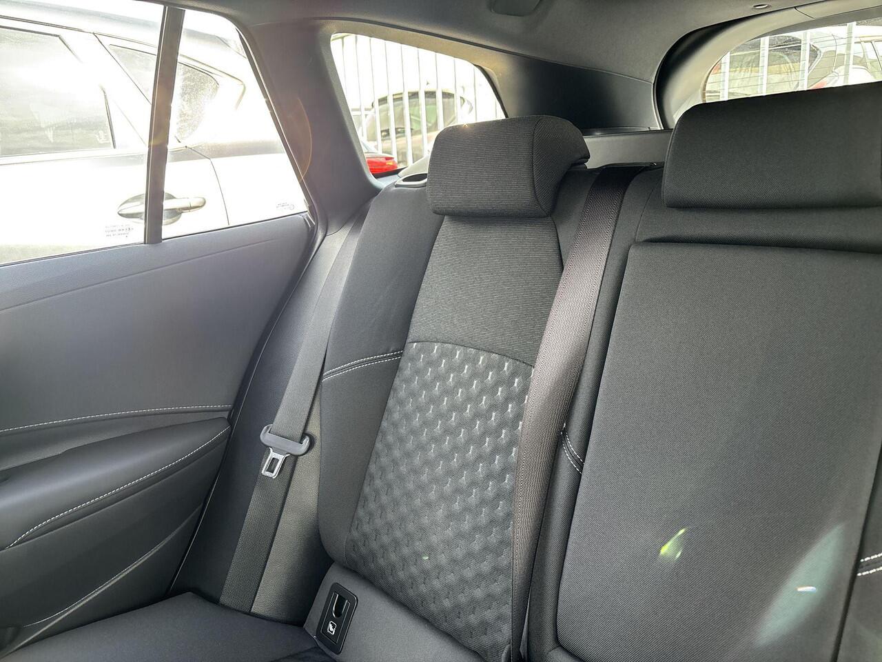 Suzuki Swace 1.8 Hybrid Style | Allseasonbanden | Rijklaarprijs |