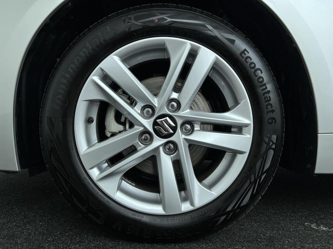 Suzuki Swace 1.8 Hybrid Style | Rijklaar | Parkeersensoren | Keyless entry | LED