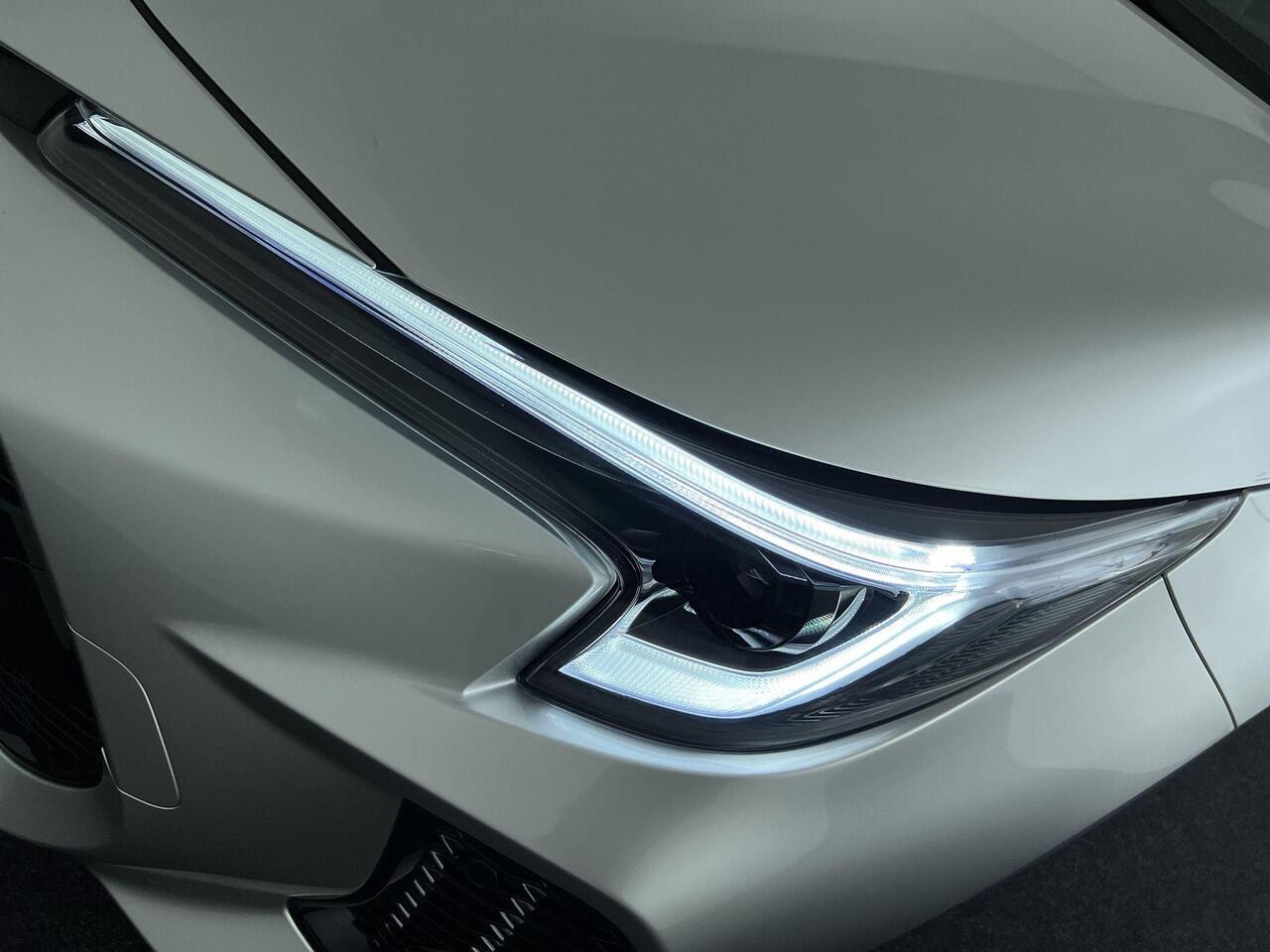 Suzuki Swace 1.8 Hybrid Style | Rijklaar | Parkeersensoren | Keyless entry | LED