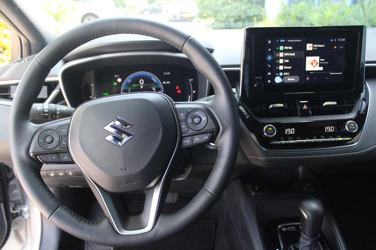 Suzuki Swace 1.8 Hybrid Select