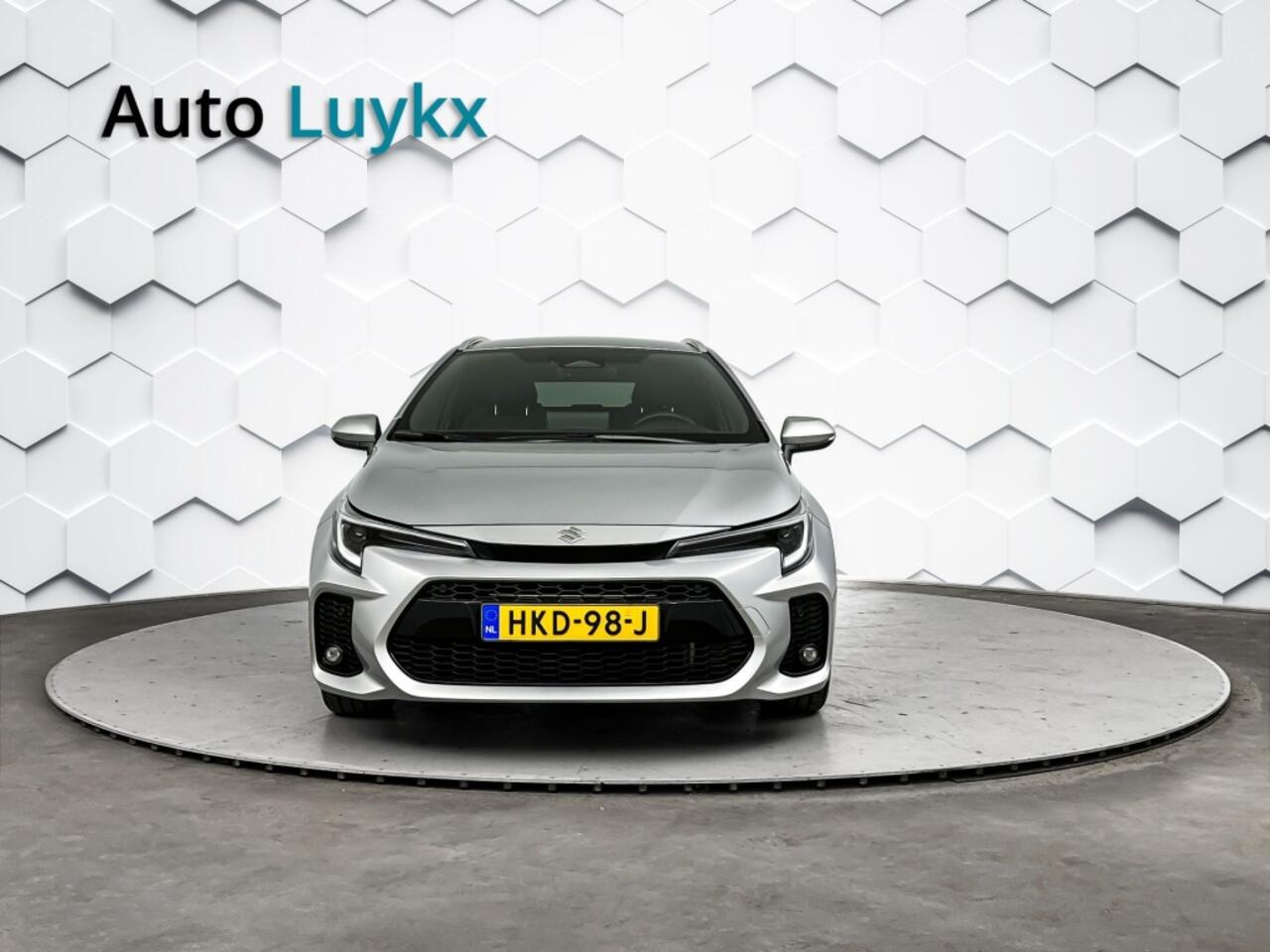 Suzuki Swace 1.8 Hybrid Style Automaat | Parkeersensoren voor + achter | Adaptieve Cruise Control | Parkeercamera