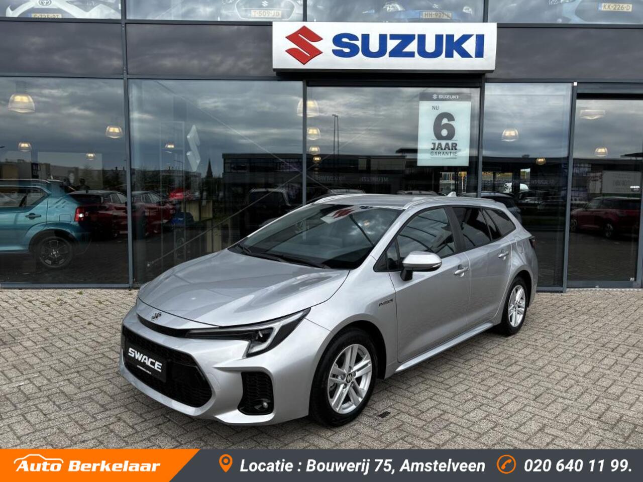 Suzuki Swace 1.8 Hybrid Style