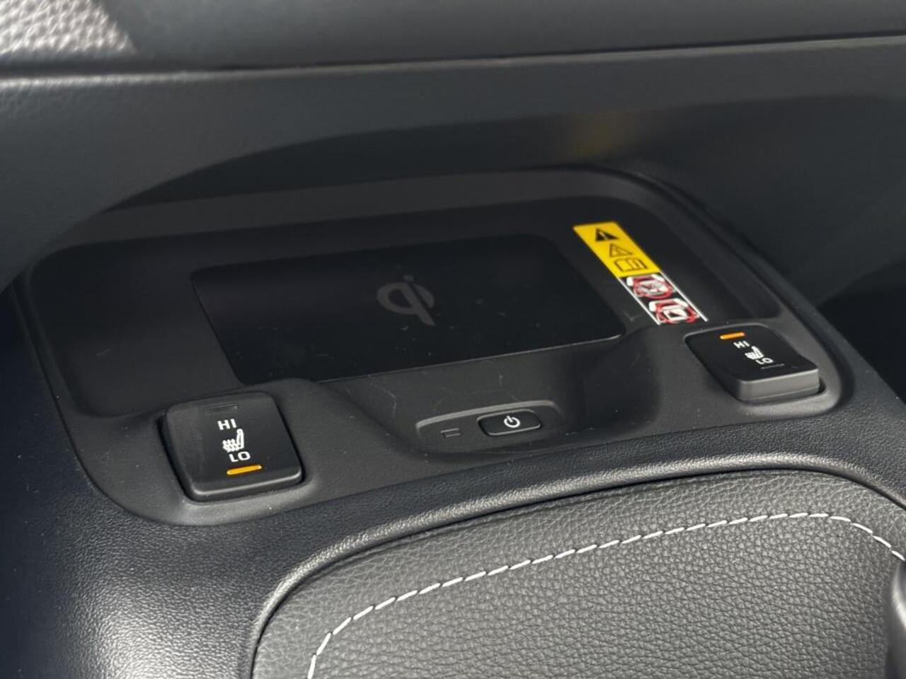 Suzuki Swace 1.8 Hybrid Style