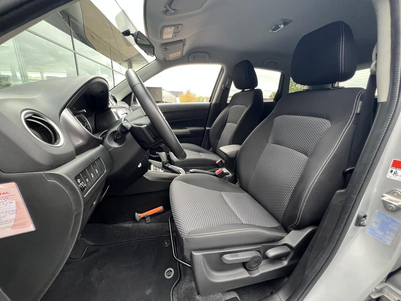 Suzuki VITARA 1.0 Boosterjet Select Automaat | Trekhaak | Achteruitrijcamera | Cruise Control |