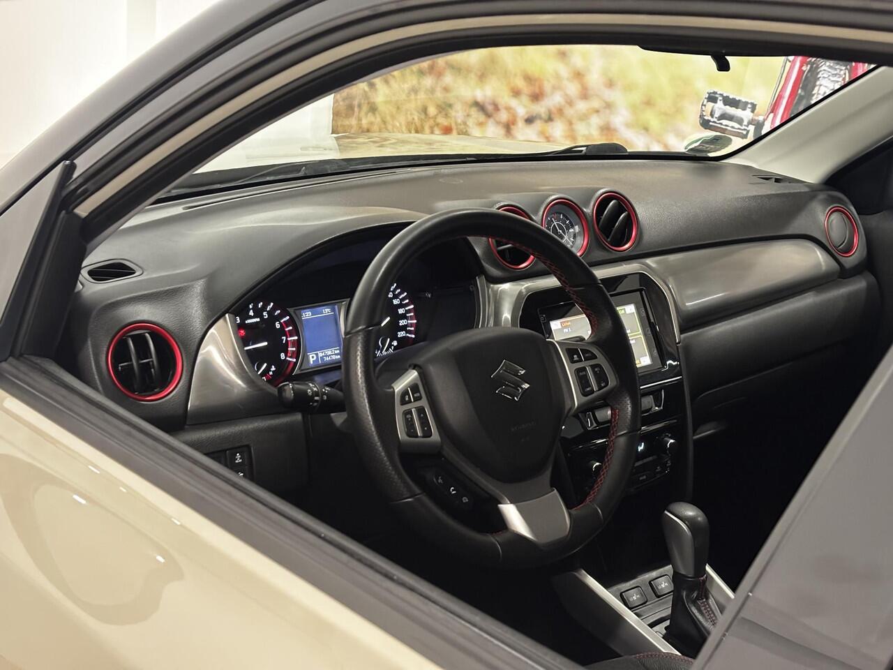 Suzuki VITARA 1.4 S | Climate Control | Navigatie | Hoge instap | 1200KG |