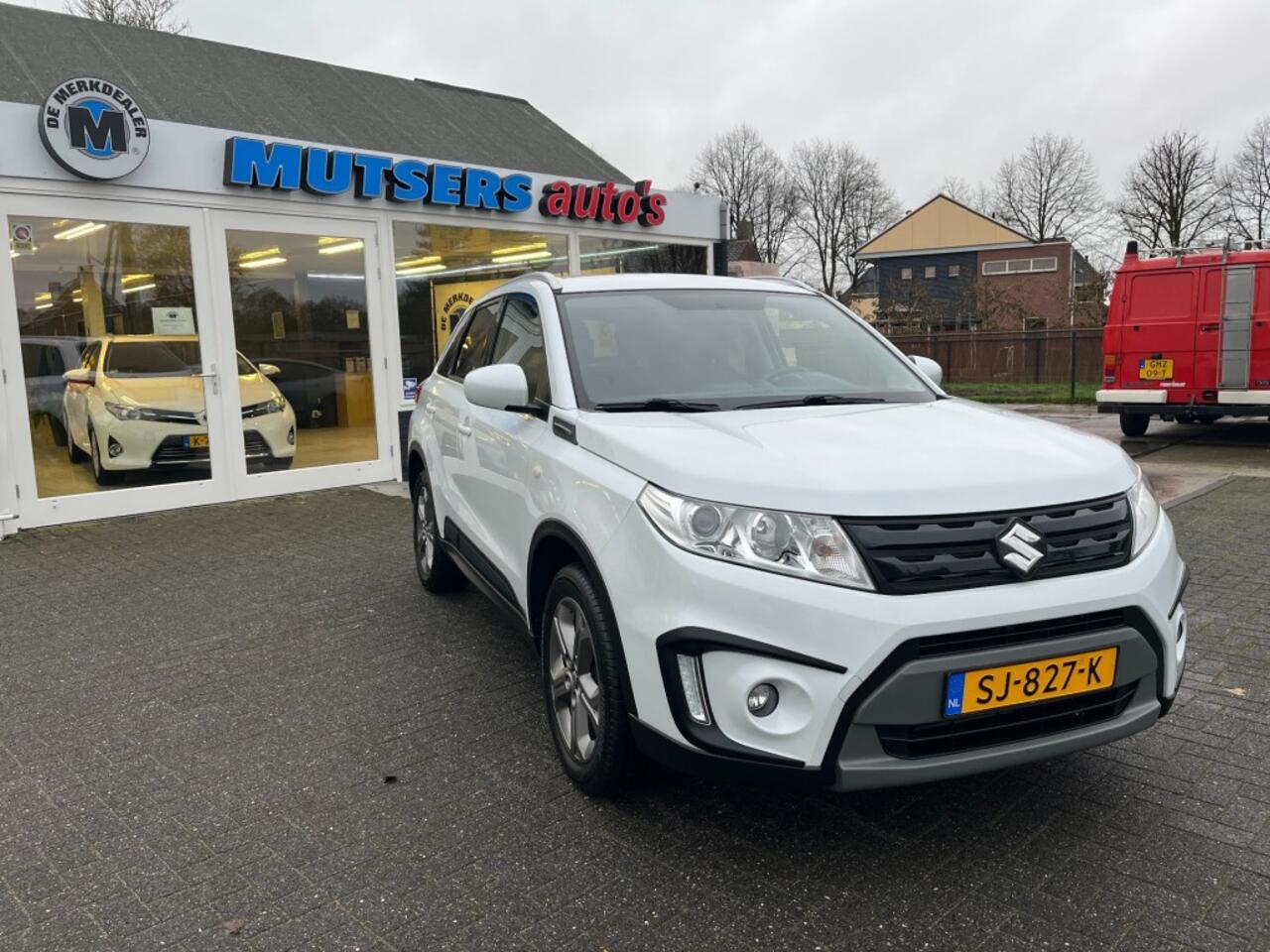 Suzuki VITARA 1.6 Exclusive, AUT. 4 cilinder, full options, Nieuwstaat!