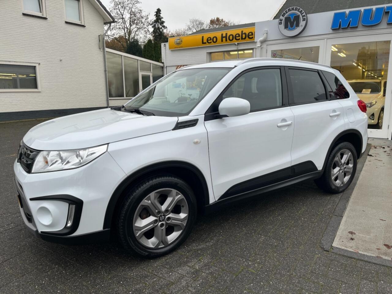 Suzuki VITARA 1.6 Exclusive, AUT. 4 cilinder, full options, Nieuwstaat!