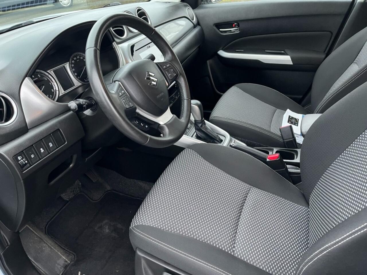 Suzuki VITARA 1.6 Exclusive, AUT. 4 cilinder, full options, Nieuwstaat!