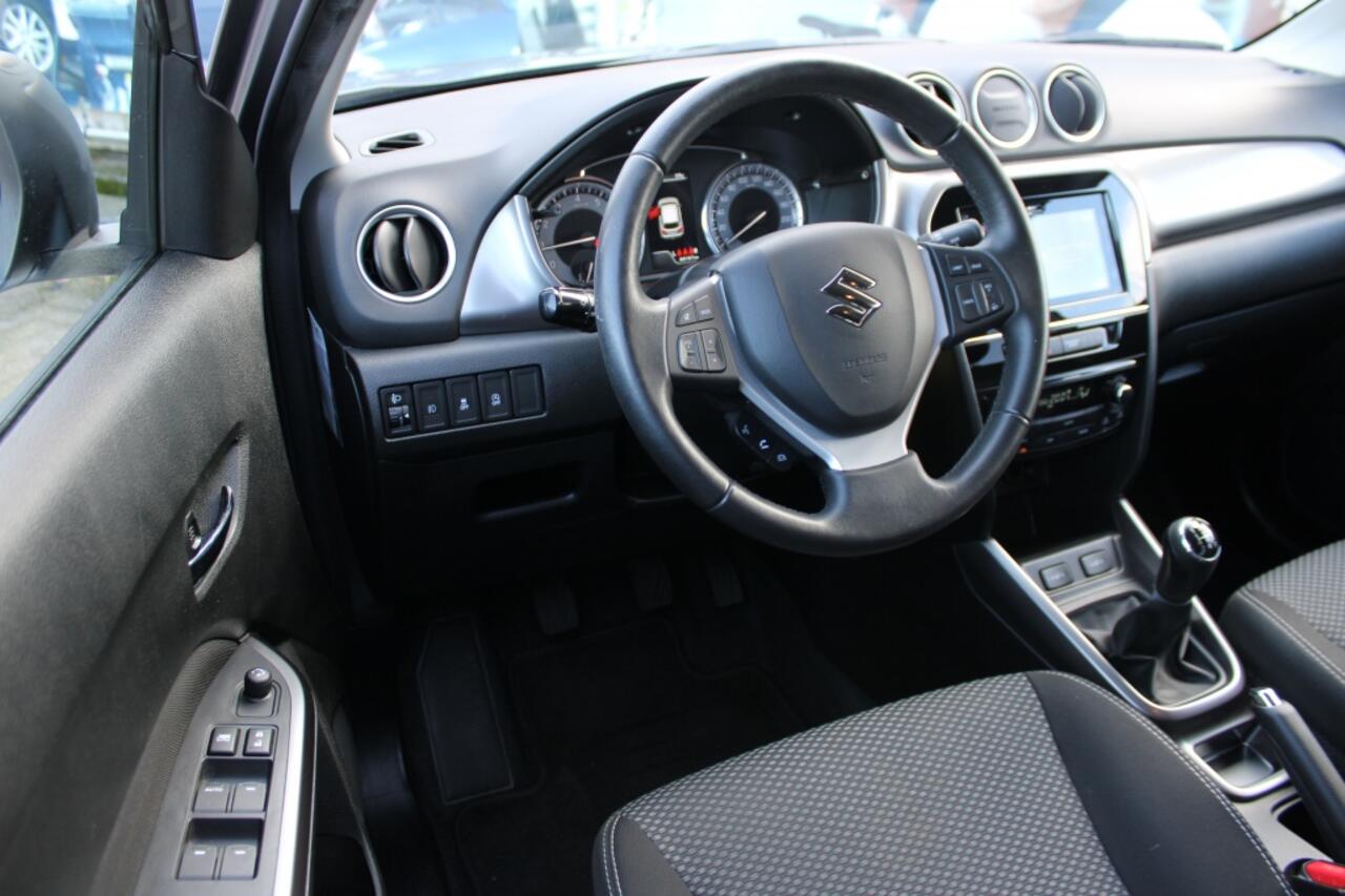 Suzuki VITARA 1.0 Boosterjet Select | Clima | CarPlay | Camera | Trekhaak