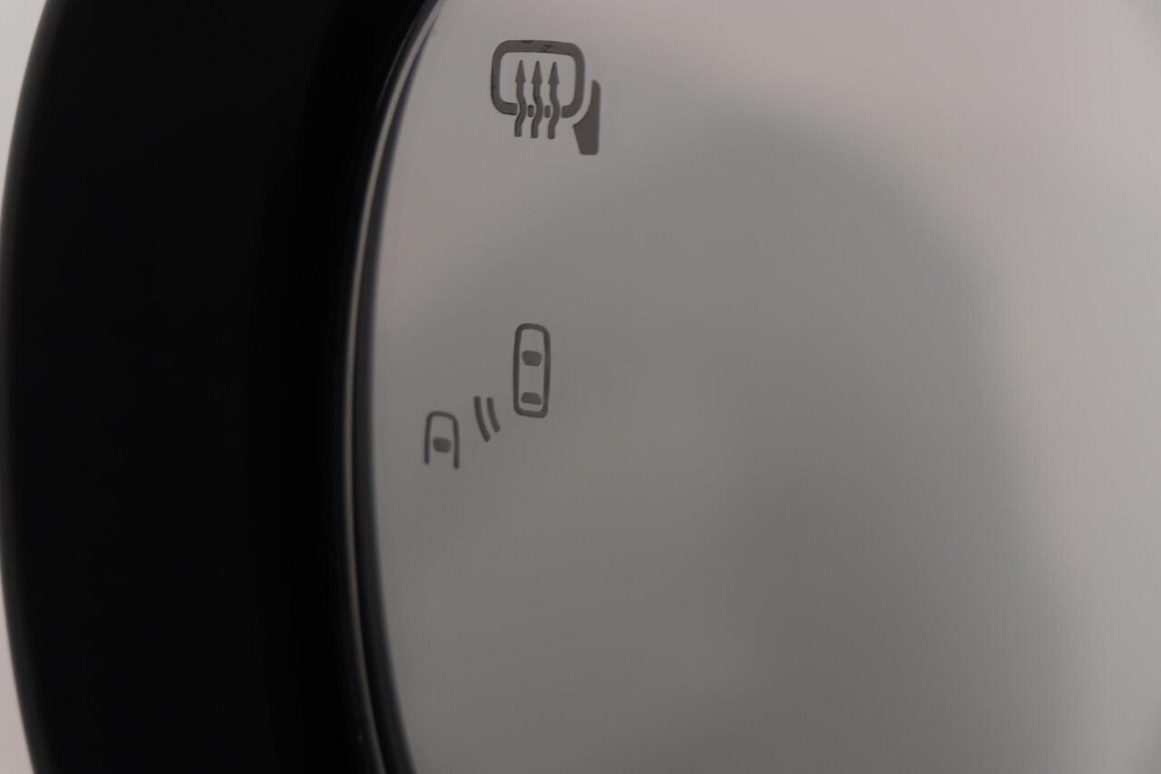 Suzuki VITARA 1.4 Boosterjet Stijl | Camera | Panoramadak | Adaptieve cruise control | Stoelverwarming | Smartphone intergratie | Climate control |