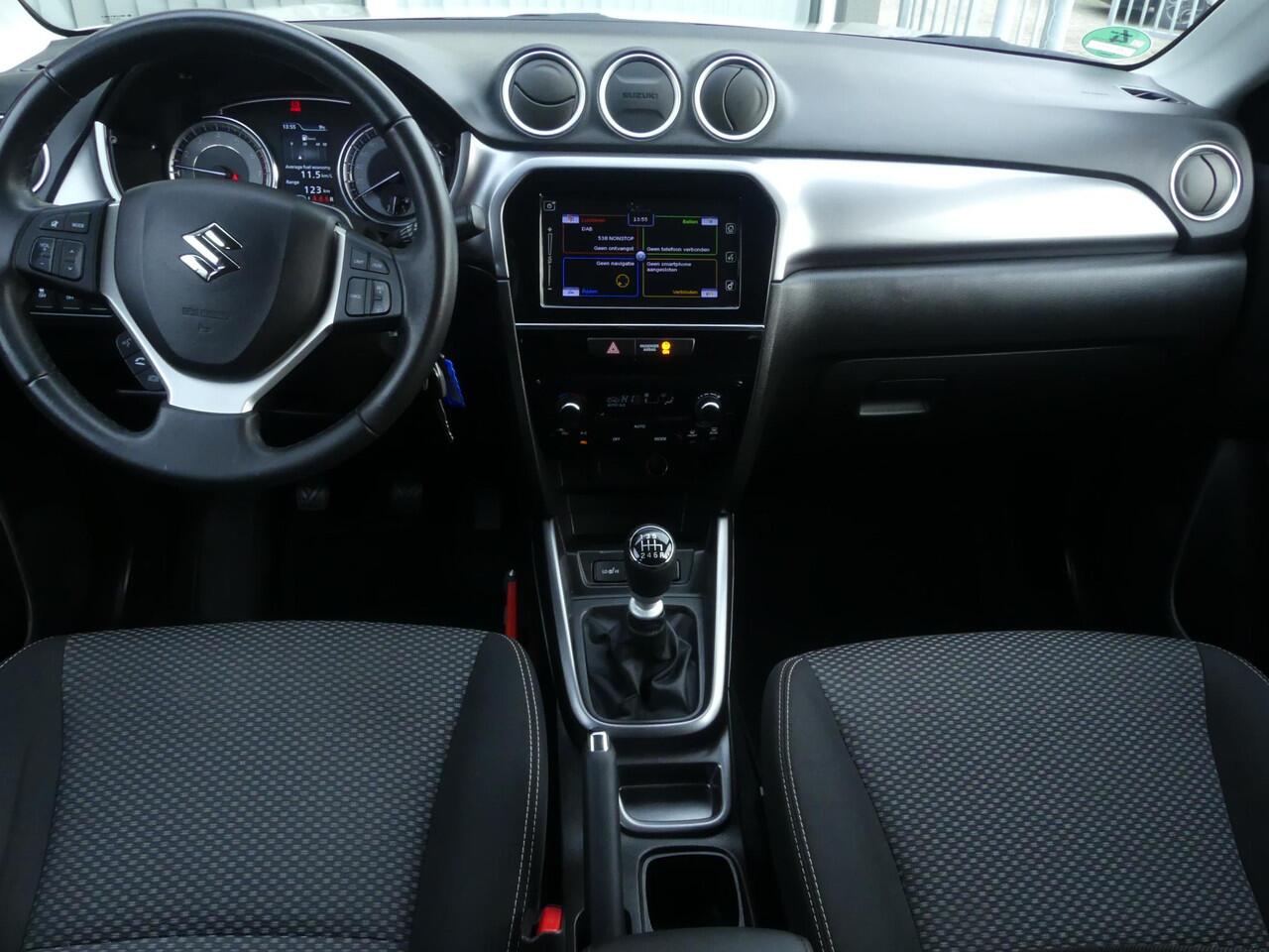 Suzuki VITARA 1.4 Boosterjet Select Vol. dealer onderhouden, Cruise & Climate control, Apple Carpl/Andr Auto