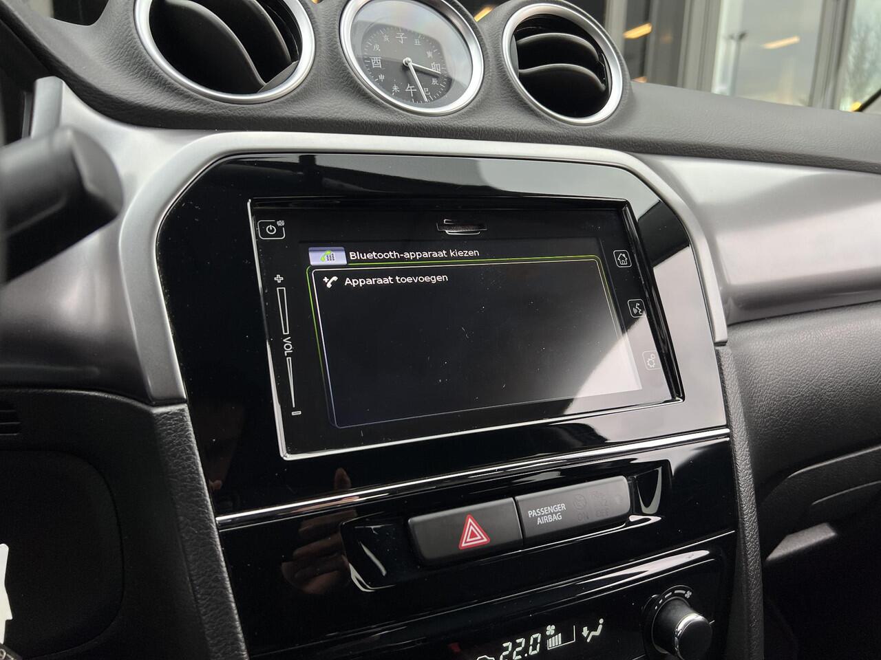 Suzuki VITARA 1.0 Boosterjet Select Automaat 112PK | Trekhaak | Cruise Control | Carplay | Parkeersensoren achter + Achteruitrijcamera