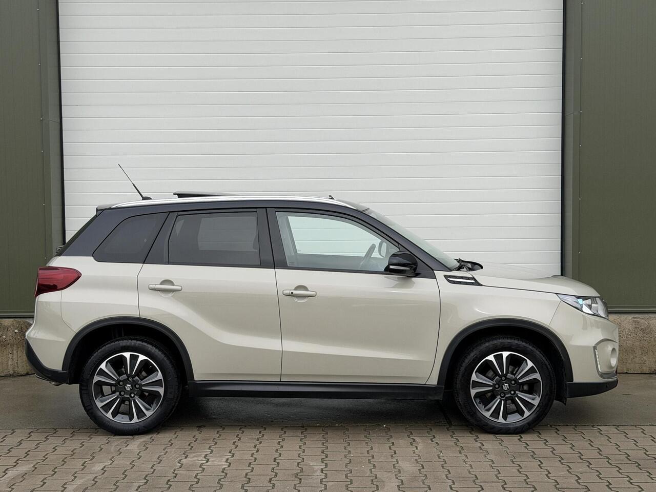 Suzuki VITARA 1.4 140 pk Automaat Style / Pano / Clima / Camera / Keyless / Alcantara / Adaptive Cruise / Two Tone / Stijl
