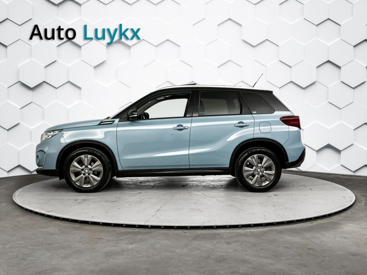 Suzuki VITARA 1.4 Boosterjet Stijl Automaat | Panoramadak | Adaptieve Cruise Control | Parkeercamera