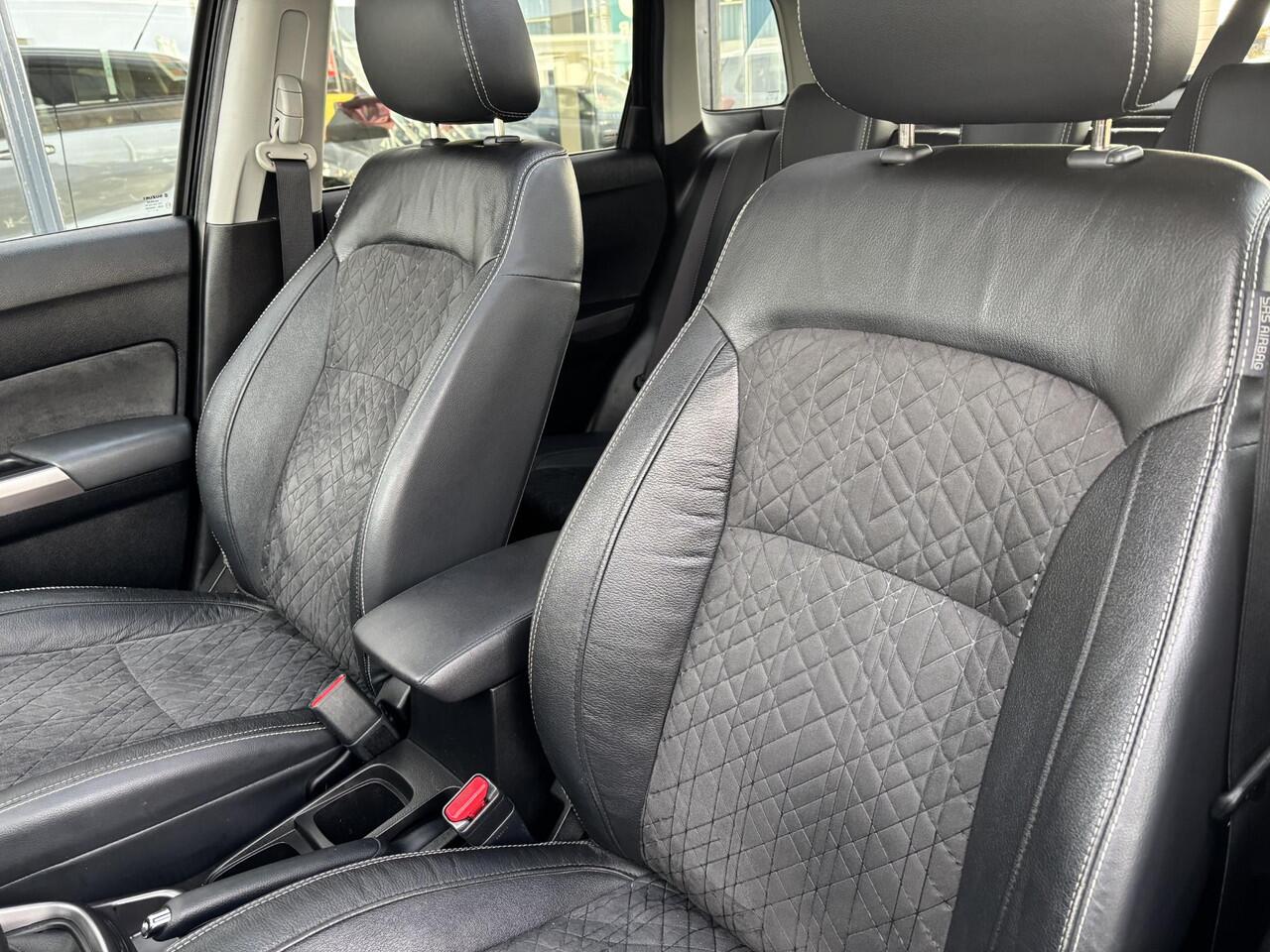 Suzuki VITARA 1.4 Boosterjet Style Smart Hybrid Schuifkanteldak/Carplay