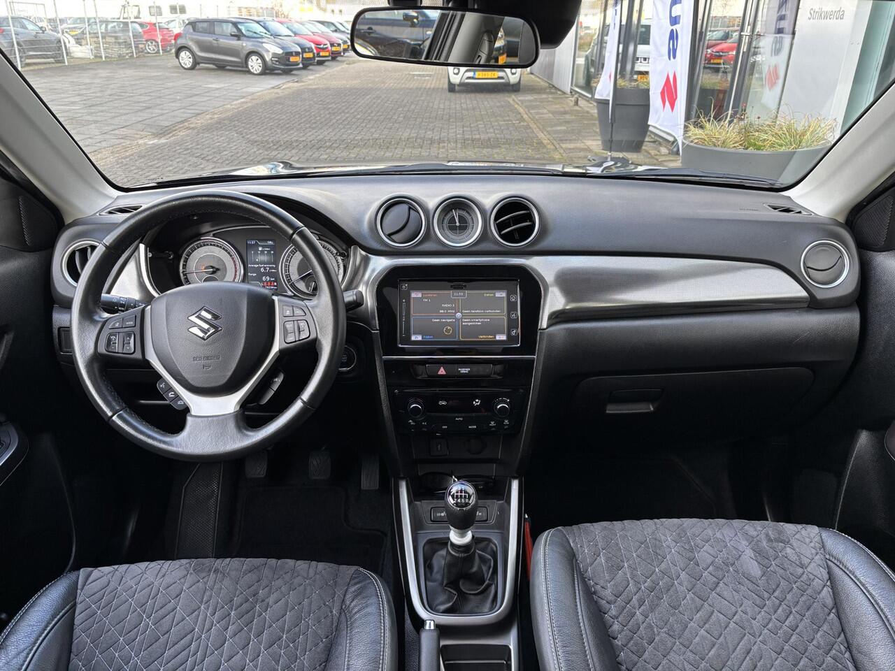 Suzuki VITARA 1.4 Boosterjet Style Smart Hybrid Schuifkanteldak/Carplay