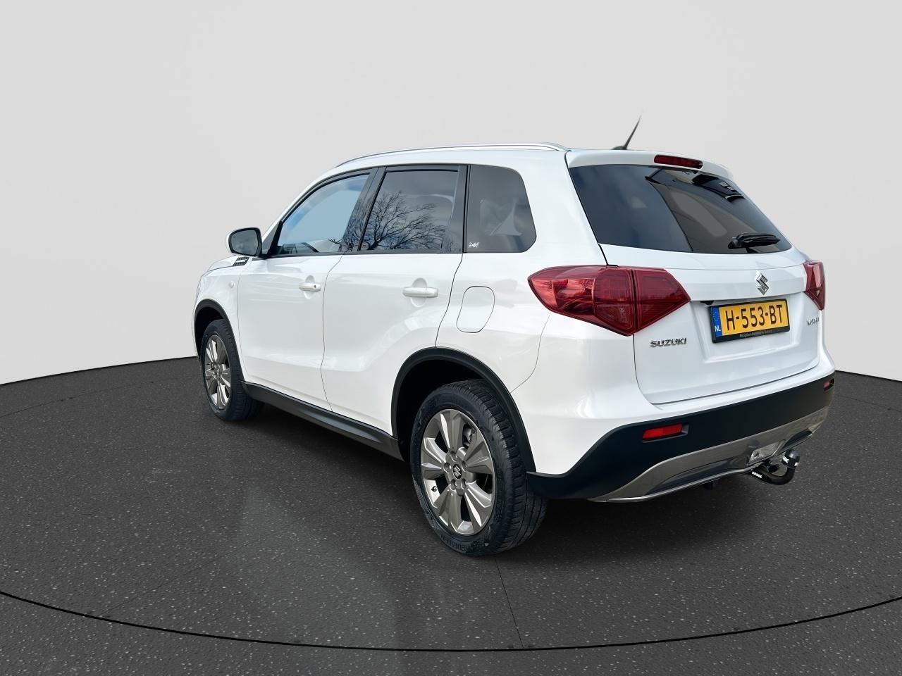 Suzuki VITARA 1.0 Boosterjet Select RIJKLAAR | Navigatie | Climate Control | Cruise Control