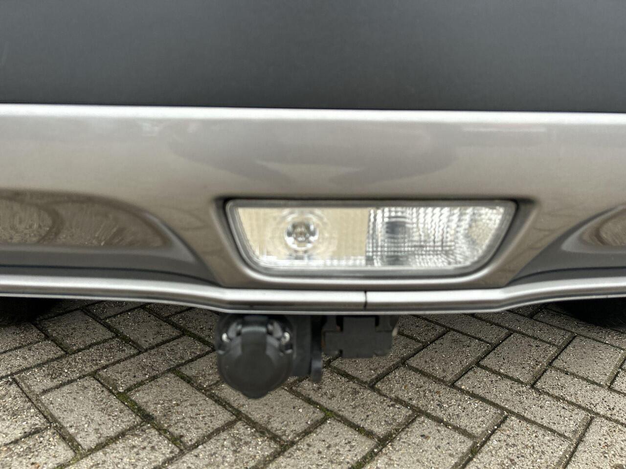 Suzuki VITARA 1.4 Boosterjet Select Smart Hybrid RIJKLAAR | Climate Control | Navigatie | Camera