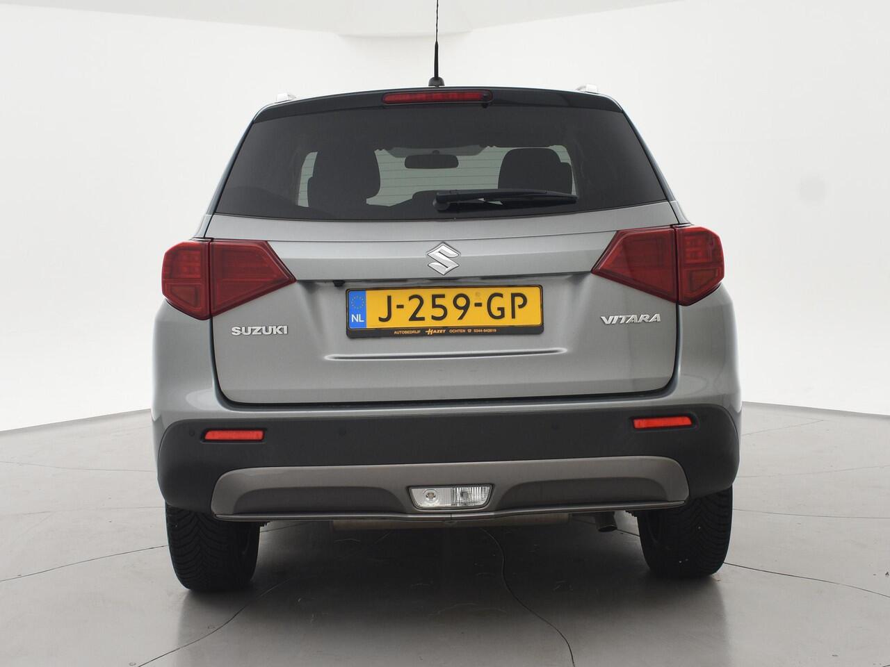 Suzuki VITARA 1.0 BOOSTERJET SELECT TWO-TONE + CAMERA | APPLE CARPLAY | DAB | STOELVERWARMING
