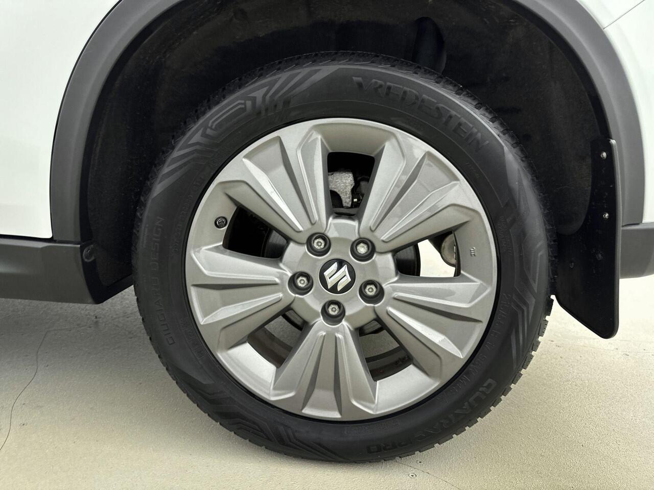 Suzuki VITARA 1.4 Boosterjet Select Smart Hybrid AllGrip 129PK | Navigatie | Achteruitrijcamera | Climate Control | Cruise Control