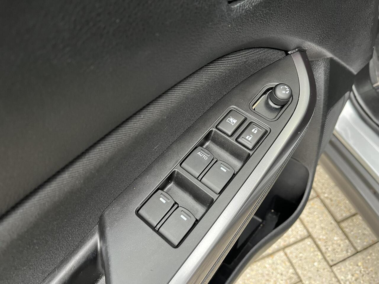 Suzuki VITARA 1.0 Boosterjet Select | Cruise Controle | Apple Carplay & Android Auto