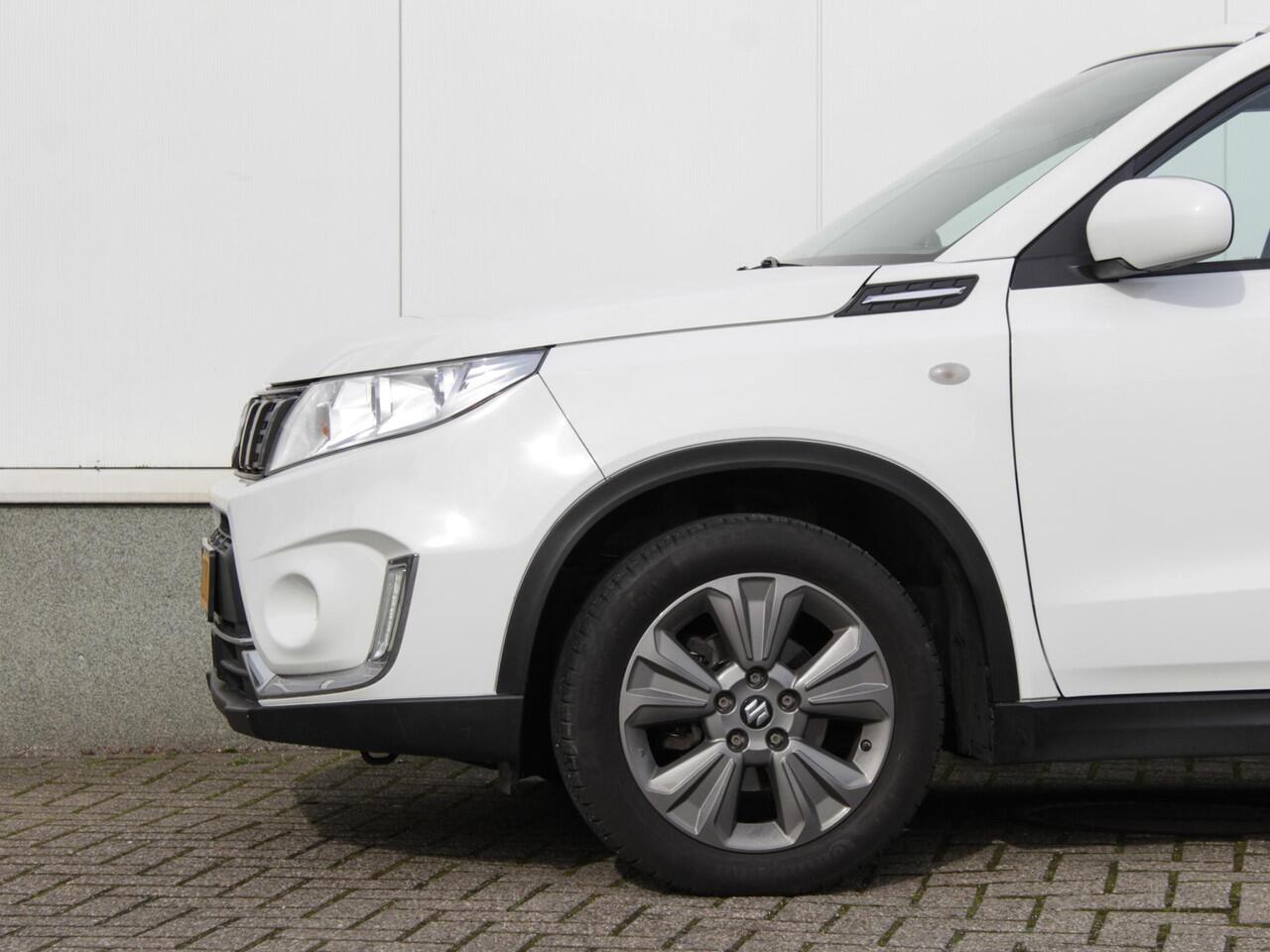 Suzuki VITARA 1.0 Boosterjet Select | Navi | Cruise | Clima | Park sens | Lm-Velgen