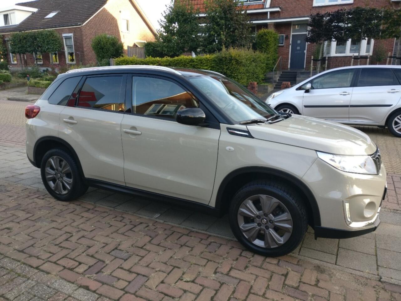 Suzuki VITARA 1.0
