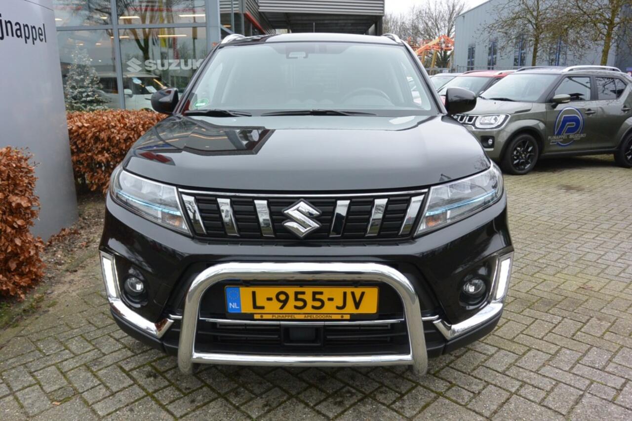 Suzuki VITARA 1.4 AUTOMAAT Smart Hybrid Leder-Trekkracht geremd 1500 kg