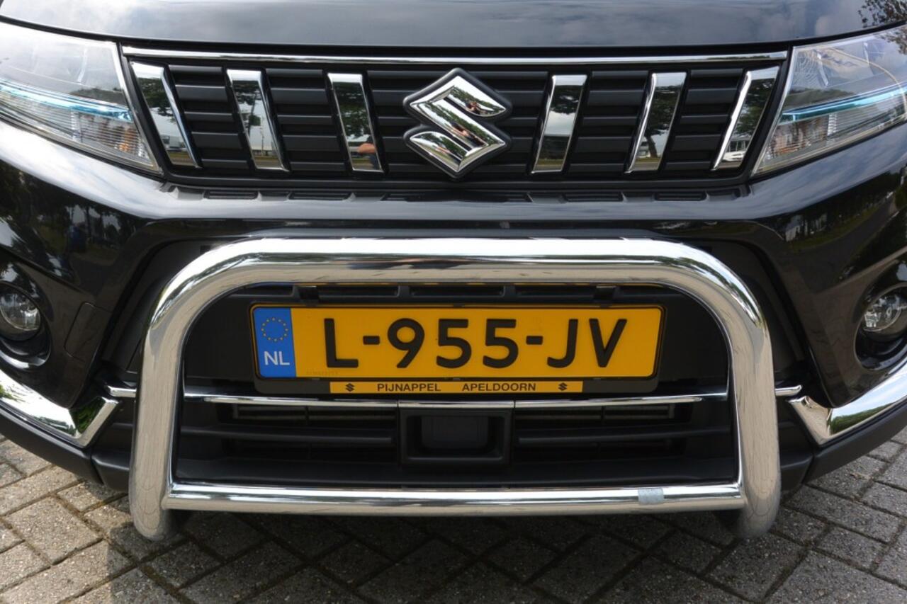 Suzuki VITARA 1.4 AUTOMAAT Smart Hybrid Leder-Trekkracht geremd 1500 kg